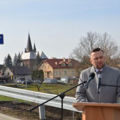 Uroczyste otwarcie mostu przez rzekę Wisłok w Krościenku Wyżnym